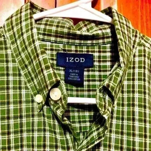 Boy’s Izod Button down - XL / 18